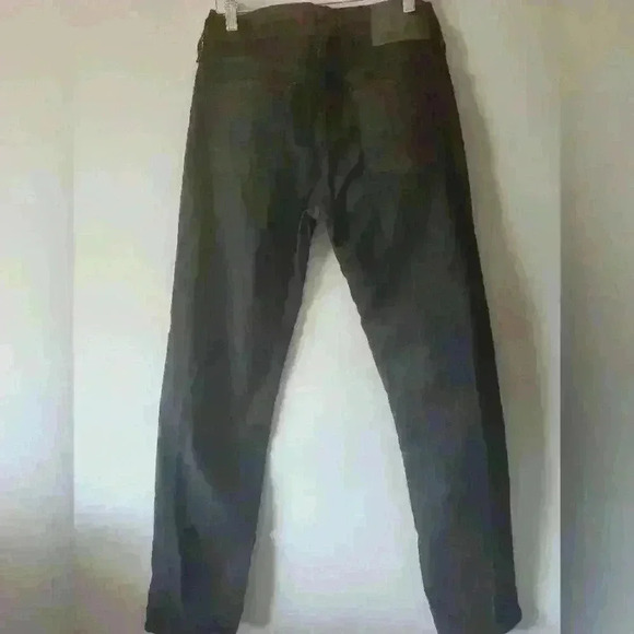 GUESS mens Lincoln slim straight black jeans size  29. Never worn. - Picture 2 of 7